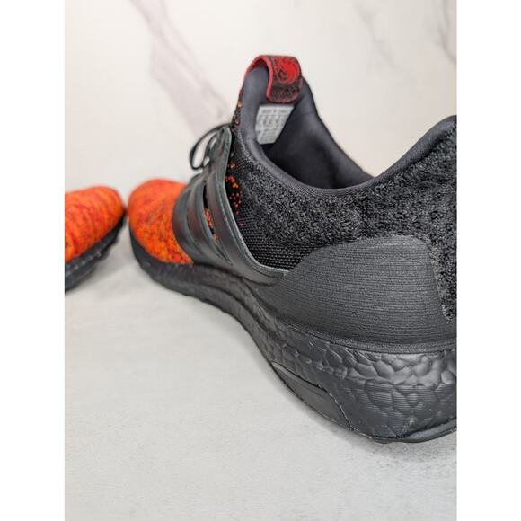 Athletic_Shoes